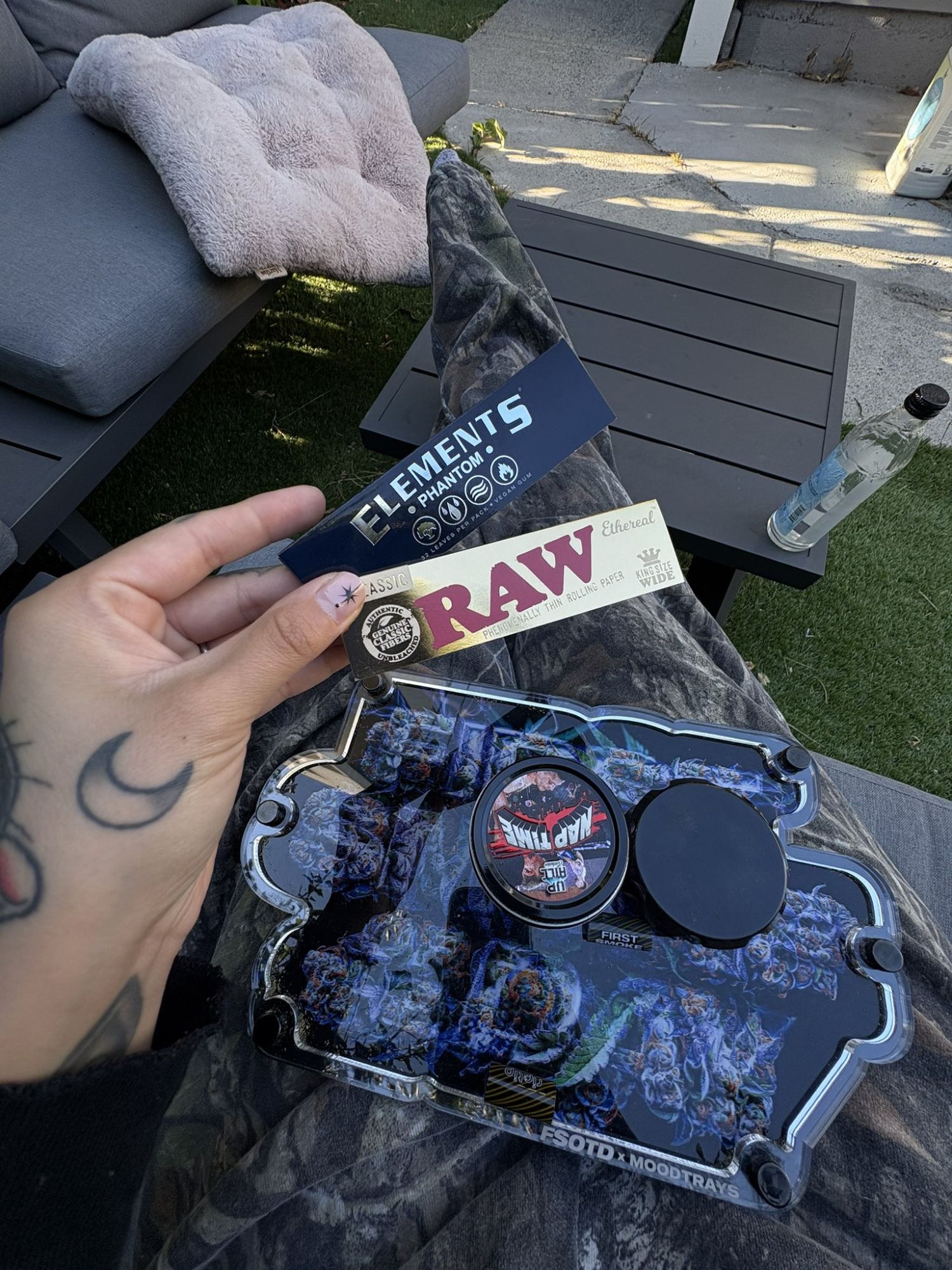 RAW Ethereal Rolling Papers: A Premium Choice in LA